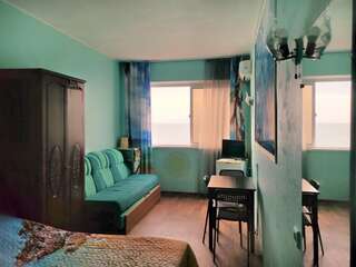 Гостевой дом Guest House Elling Solnechniy Лоо Трехместный номер с видом на море-1